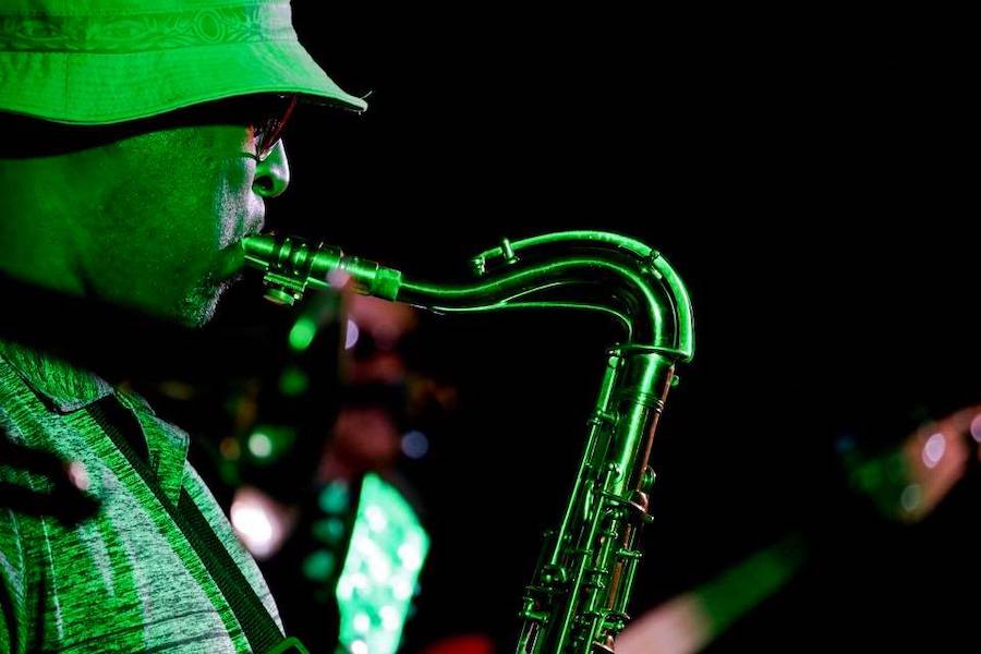 sax2